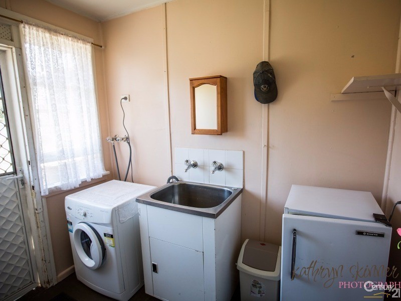 90 Myrtle Street, Gilgandra NSW 2827