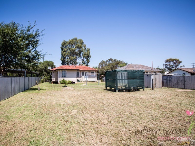 90 Myrtle Street, Gilgandra NSW 2827