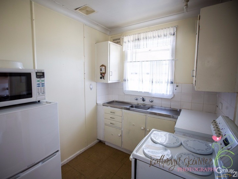 90 Myrtle Street, Gilgandra NSW 2827