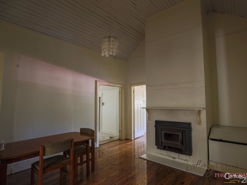 52 Lower Castlereagh Street, Gilgandra NSW 2827