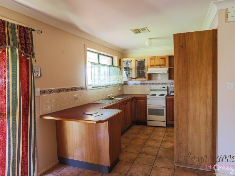 8 Bencubbin Avenue, Gilgandra NSW 2827