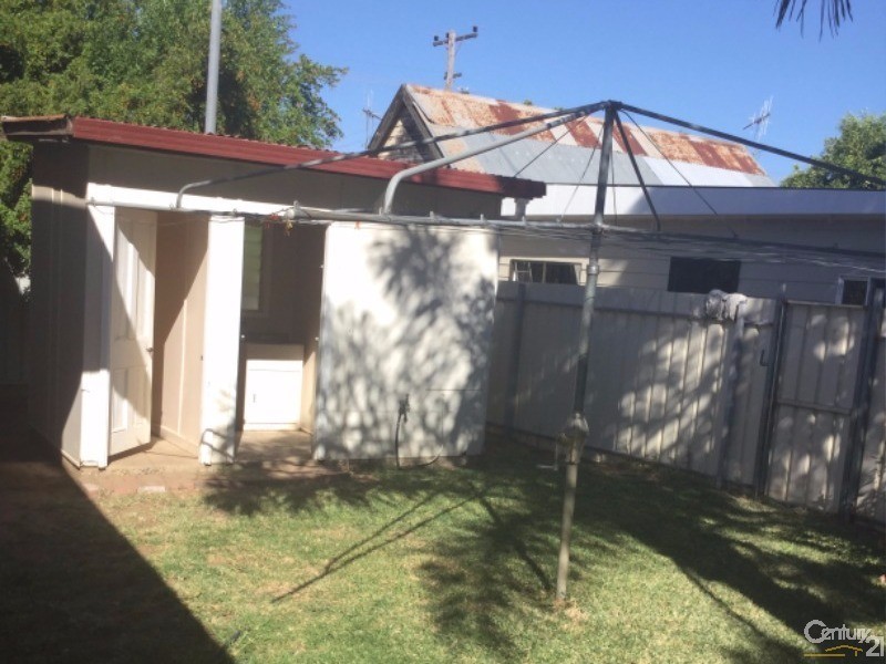 6 Castlereagh Street, Coonamble NSW 2829