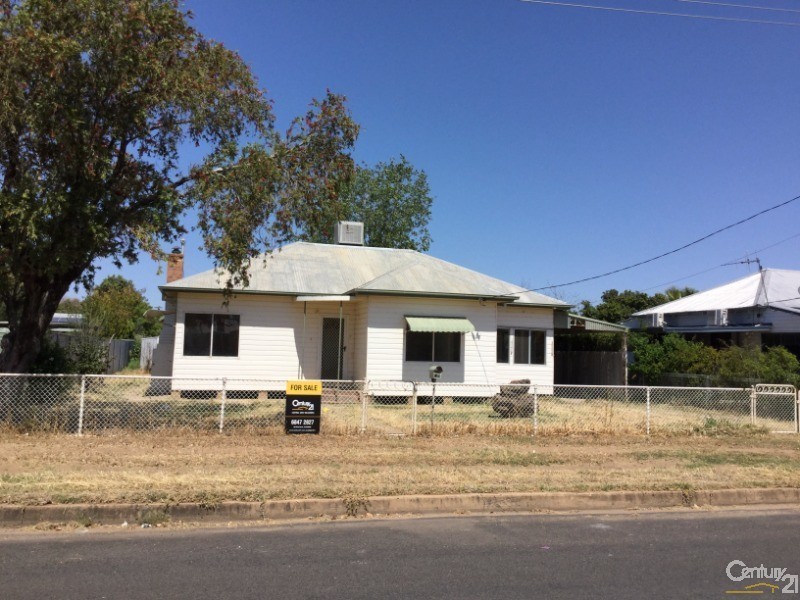 10 Eurimie Street, Coonamble NSW 2829