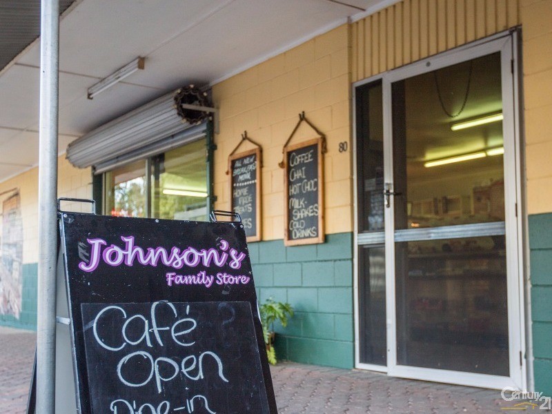 80 Wamboin Street, Gilgandra NSW 2827