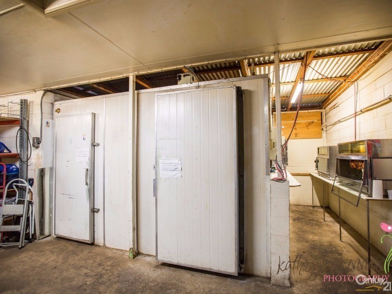 80 Wamboin Street, Gilgandra NSW 2827