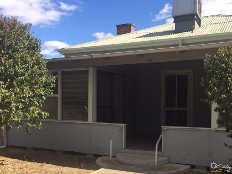 37 Wilga Street, Coonamble NSW 2829
