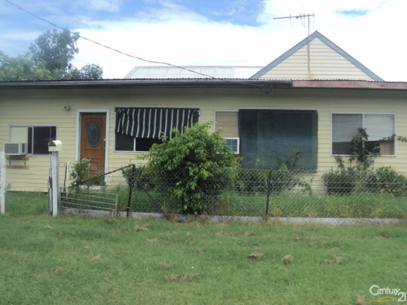 26 Eurimie Street, Coonamble NSW 2829