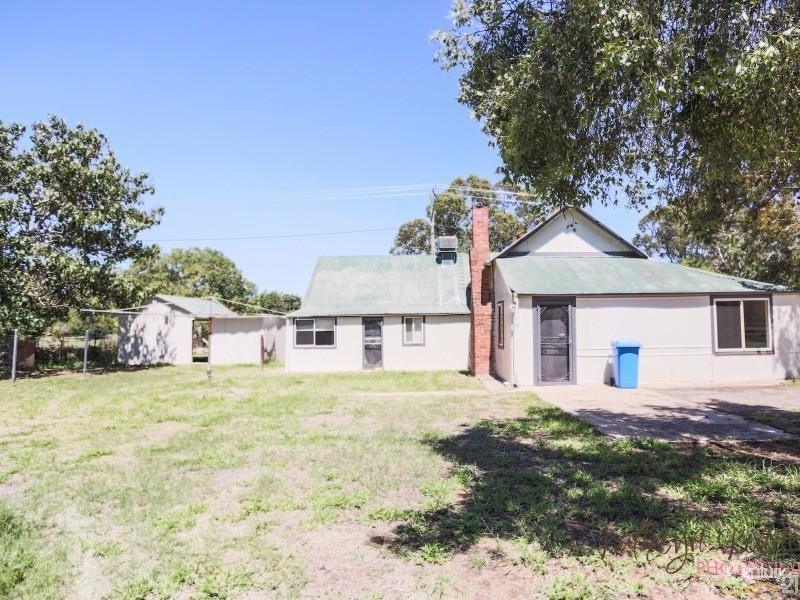 52 Lower Castlereagh Street, Gilgandra NSW 2827