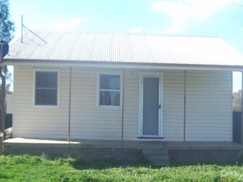 16 Limerick Street, Coonamble NSW 2829