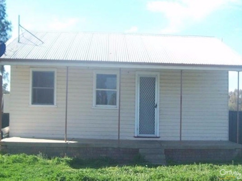 18 Limerick Street, Coonamble NSW 2829