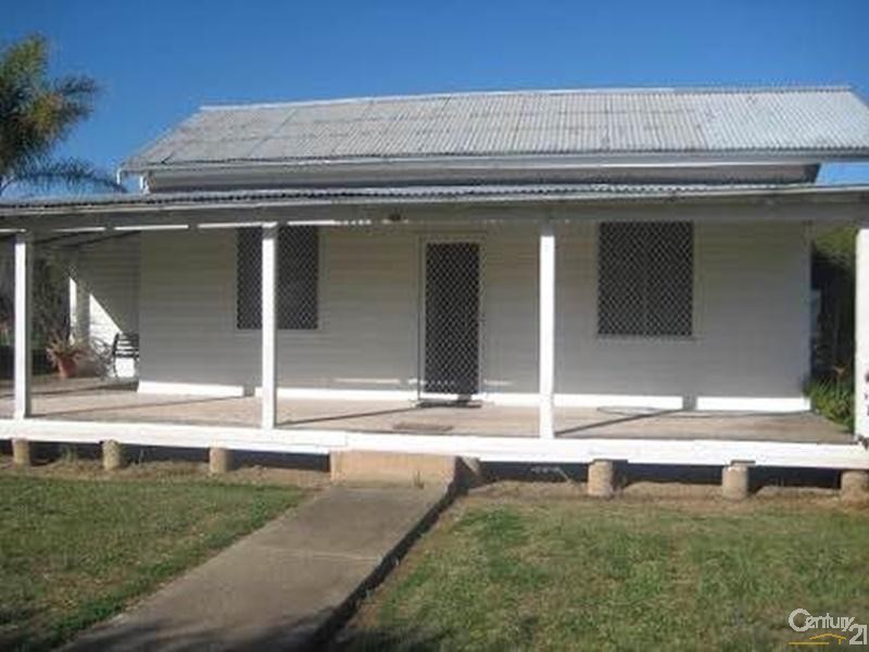 33 Dubbo Street, Coonamble NSW 2829