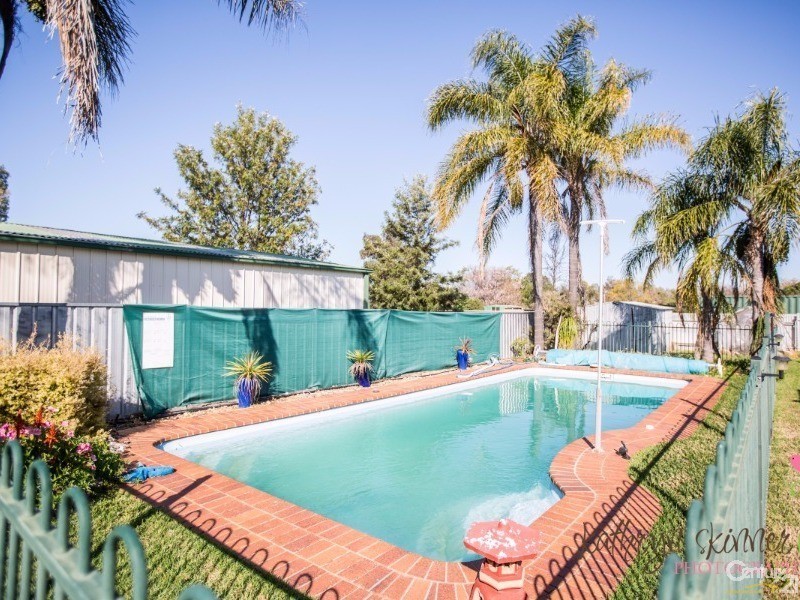 19 Station Street, Gilgandra NSW 2827