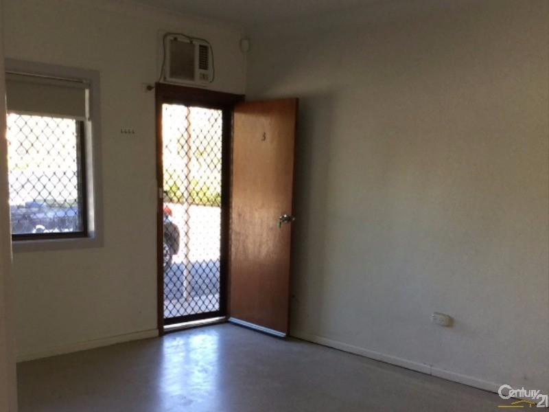 1/22 Maule Street, Coonamble NSW 2829