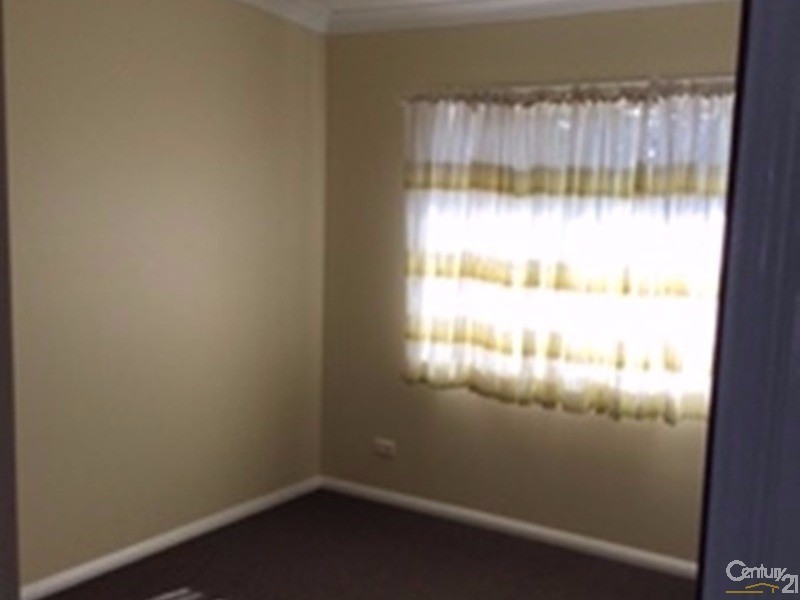 32 Strickland Street, Gilgandra NSW 2827