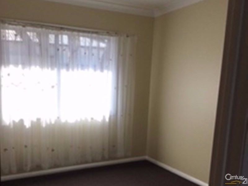 32 Strickland Street, Gilgandra NSW 2827