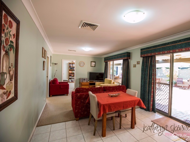 26 Butler Drive, Gilgandra NSW 2827