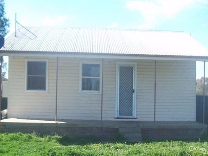 16 Limerick Street, Coonamble NSW 2829