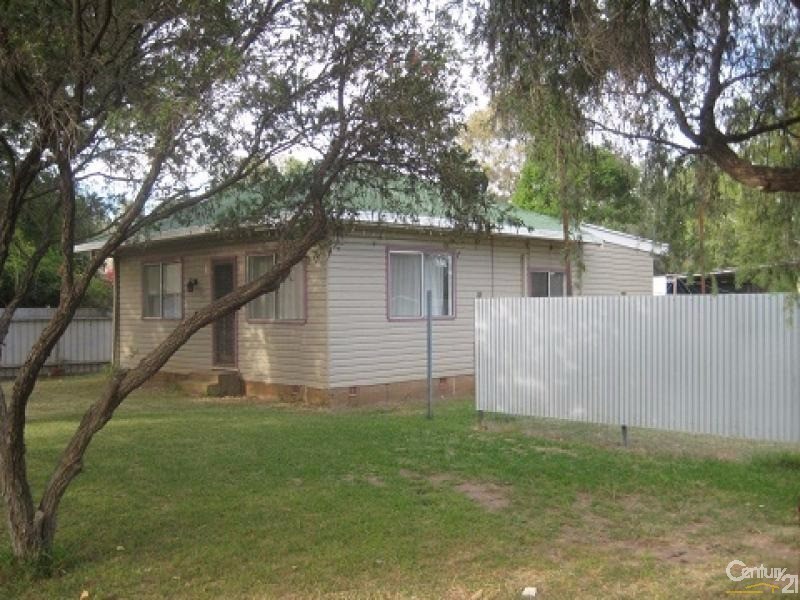 48 Yarran Street, Coonamble NSW 2829