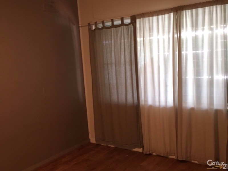 12 Wilson Street, Warren NSW 2824