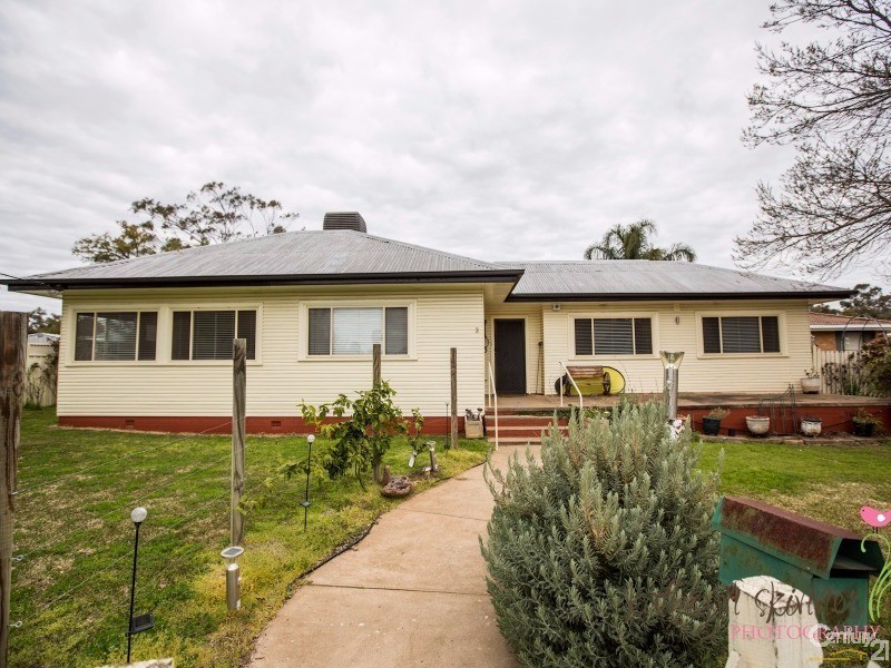 3 Eura Street, Gilgandra NSW 2827