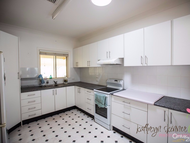 3 Eura Street, Gilgandra NSW 2827