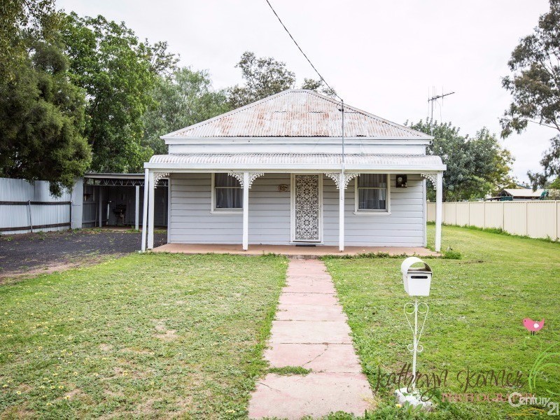 11 Eiraben Street, Gilgandra NSW 2827