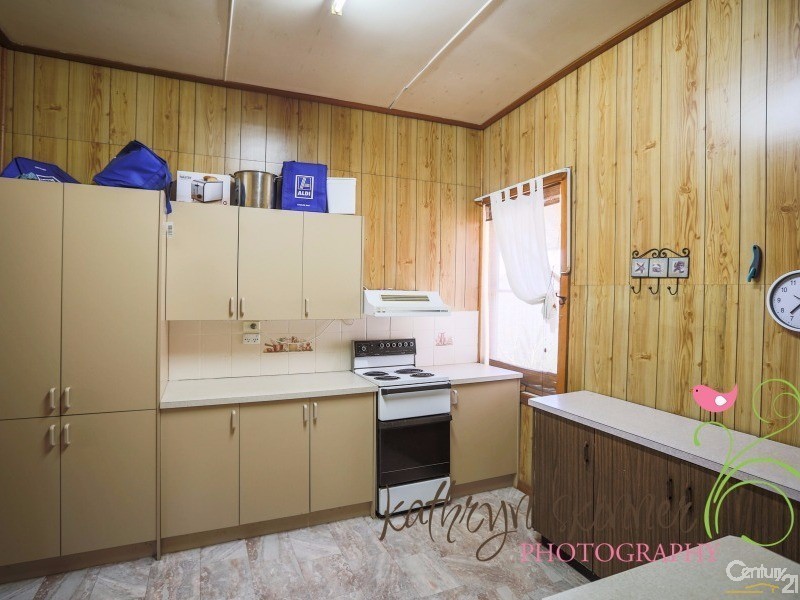 25  Wrigley Street, Gilgandra NSW 2827