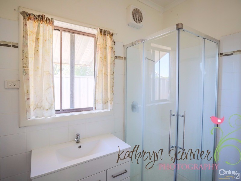 25  Wrigley Street, Gilgandra NSW 2827