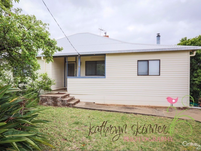 4 Wrigley Street, Gilgandra NSW 2827