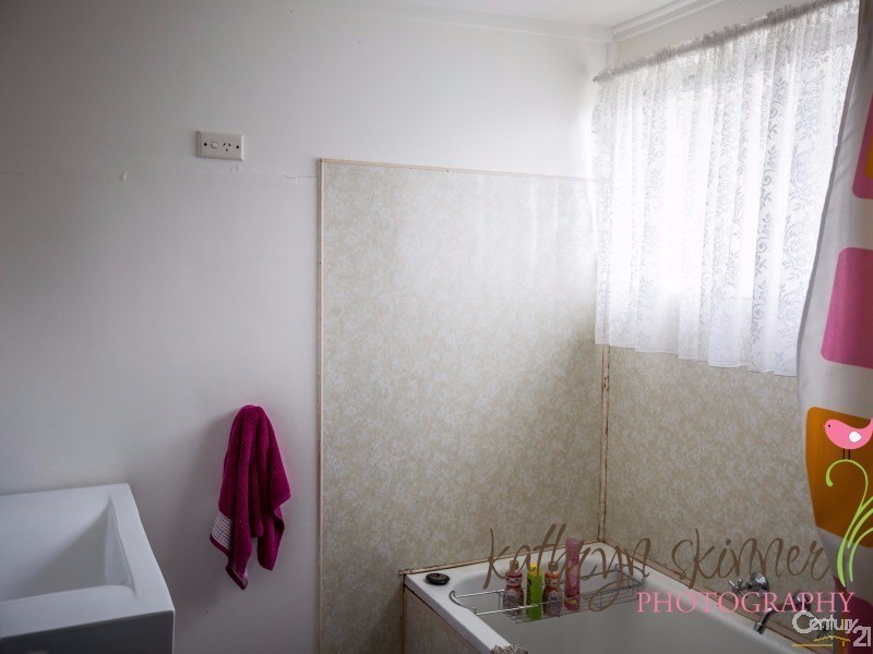 4 Wrigley Street, Gilgandra NSW 2827