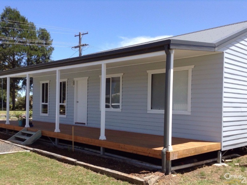 22 Stockings Crescent, Gilgandra NSW 2827