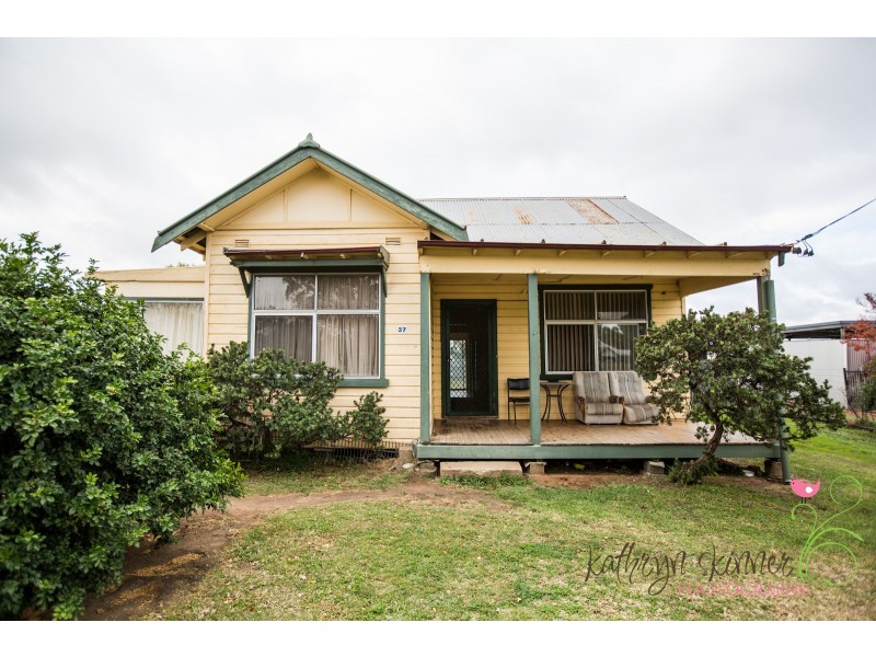 37 Dubbo Street, Coonamble NSW 2829