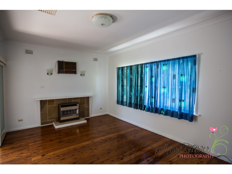 38 Bobs Street, Gilgandra NSW 2827