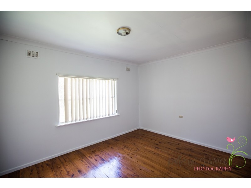 38 Bobs Street, Gilgandra NSW 2827