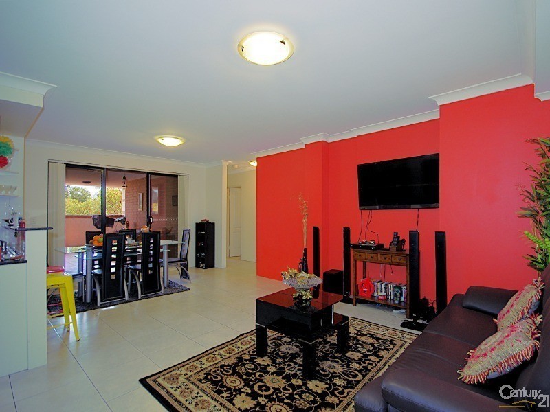 4/7 Cross St, Bankstown NSW 2200