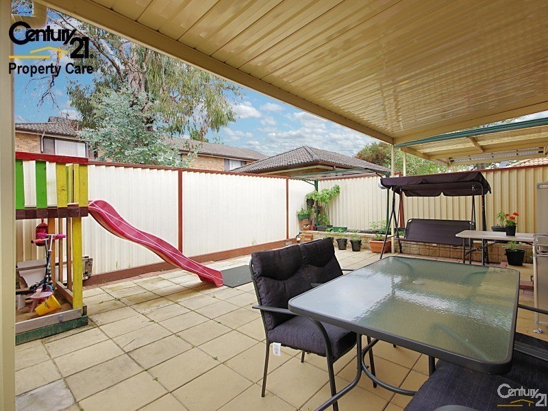 3/31 Myee Rd, Macquarie Fields NSW 2564