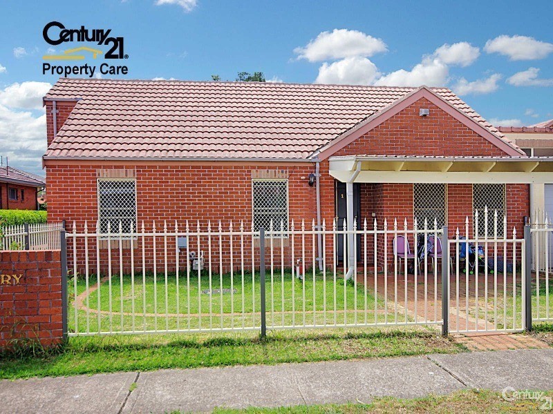 1/63 Rose Street, Liverpool NSW 2170