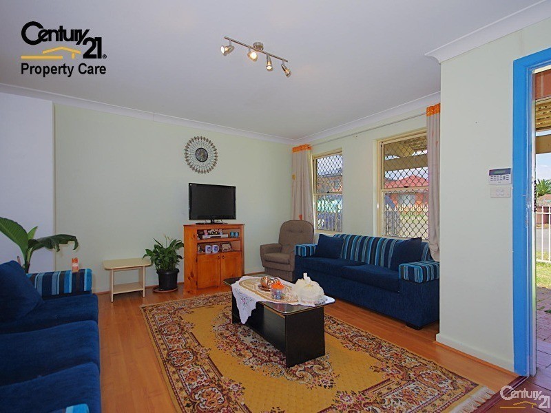 1/63 Rose Street, Liverpool NSW 2170