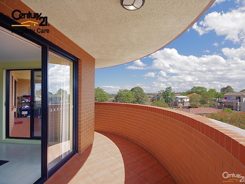 58/7-9  Cross st, Bankstown NSW 2200