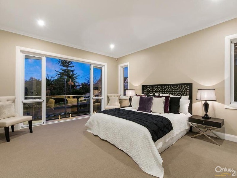 4 Larchmont Avenue, East Killara NSW 2071