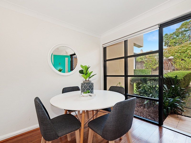 5/4  Carden Avenue, Wahroonga NSW 2076
