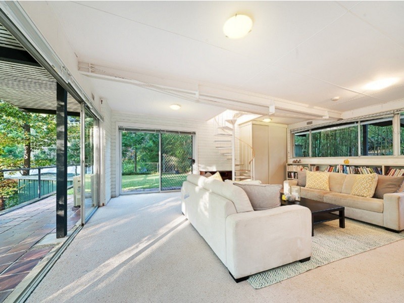 3 Leeds Place, Turramurra NSW 2074