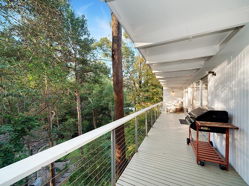 3 Leeds Place, Turramurra NSW 2074