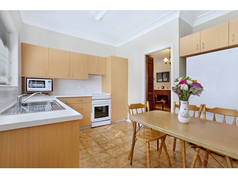 65 Boronga Avenue, West Pymble NSW 2073