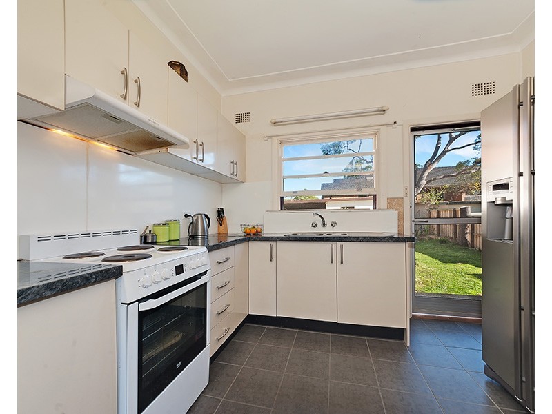 2 Monteith Street, Turramurra NSW 2074