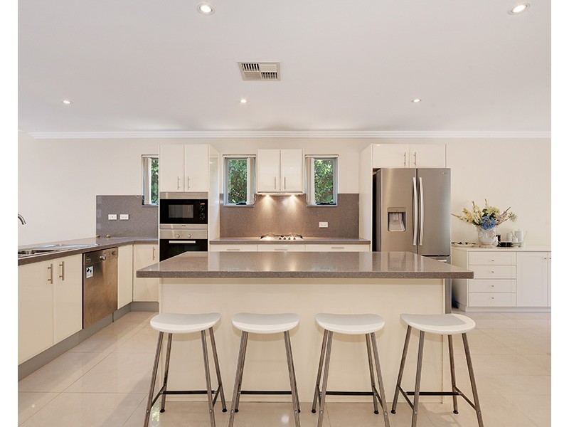 8/183 -185 Burns Rd, Turramurra NSW 2074