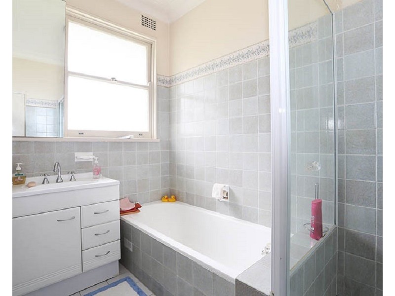 32  Wyuna Road, West Pymble NSW 2073