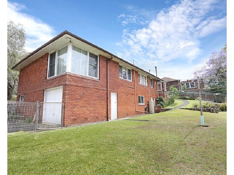 32  Wyuna Road, West Pymble NSW 2073