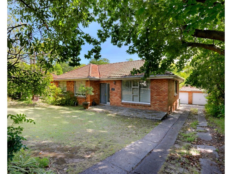 12 Handley Ave, Turramurra NSW 2074