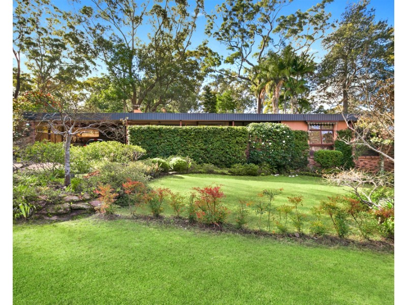 2 Barellan Avenue, Turramurra NSW 2074